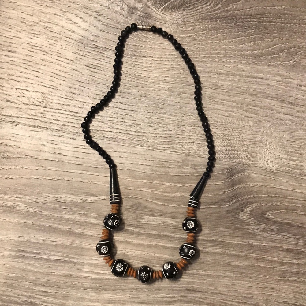 Beaded necklace